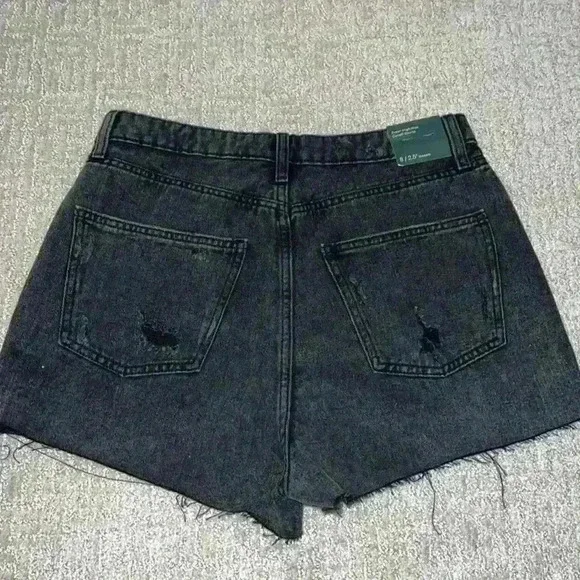 NWT WILD FABLE SUPER HIGH RISE CUT OFF SHORTS - Picture 2 of 2